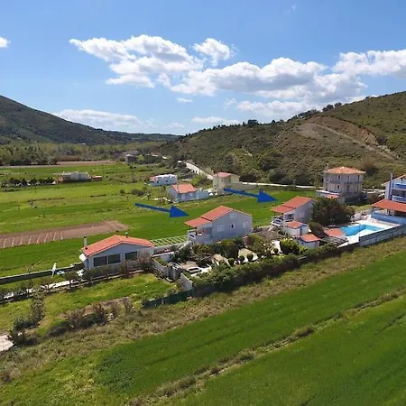 Olympia's Sea 1 Holiday home Mourteri