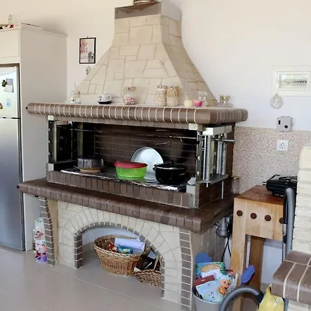 Olympia's Sea 1 Mourteri