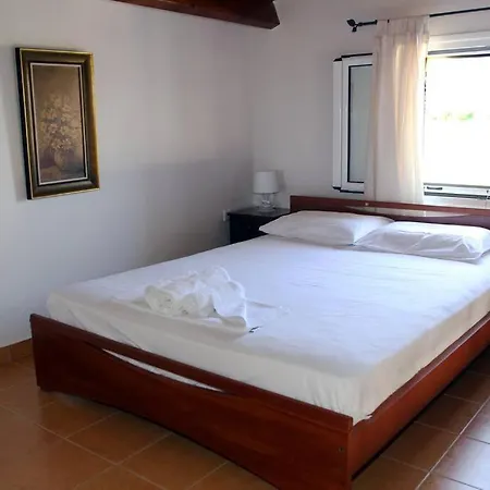 Olympia's Sea 1 穆尔特里