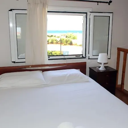 Olympia's Sea 1 * Mourteri