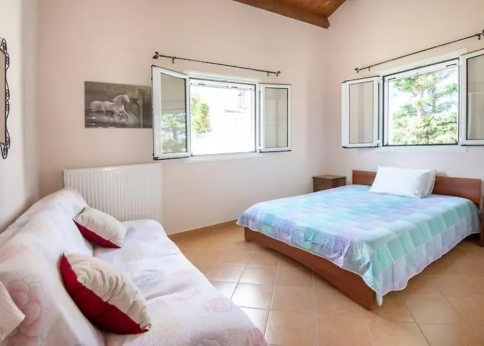 Olympia's Sea 1 Holiday home Mourteri